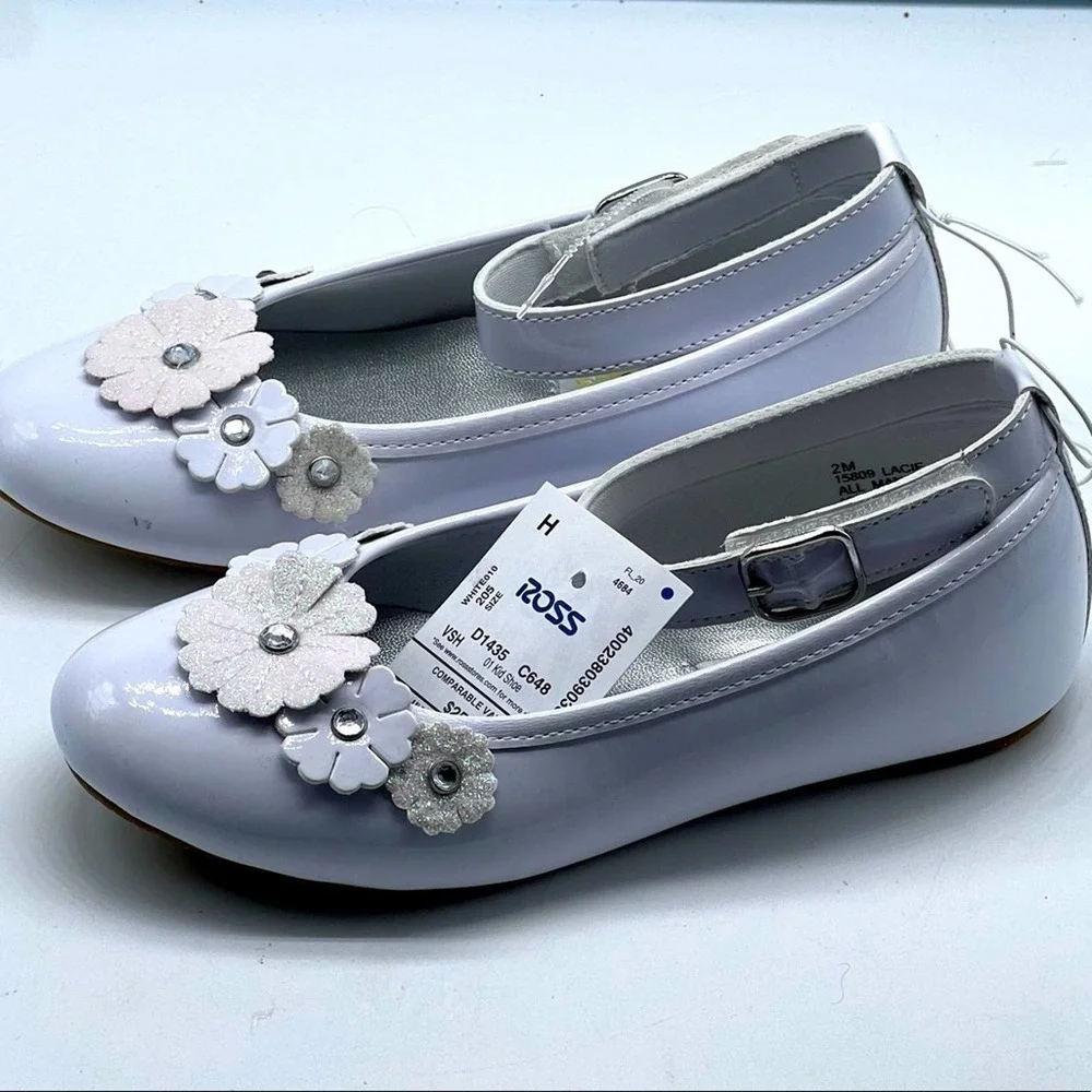 NEW Rachel Shoes White size 2 dress shoes for girls